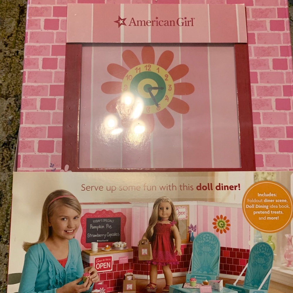 American Girl Deluxe Diner Set NEW